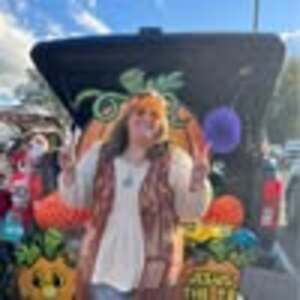 Meet your Posher, Anna